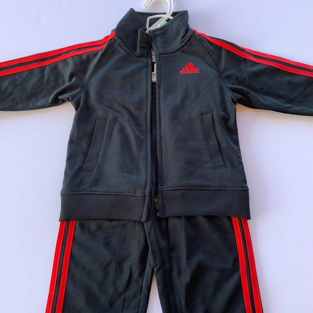 New Adidas kids tracksuit!